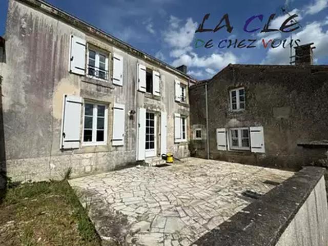 Maison vente à Le Busseau, Deux-Sèvres