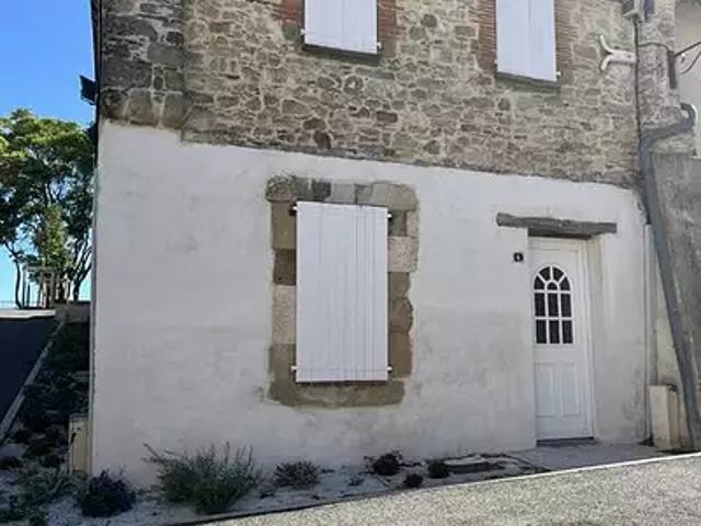 Maison location à Le Village, Le Cabanial