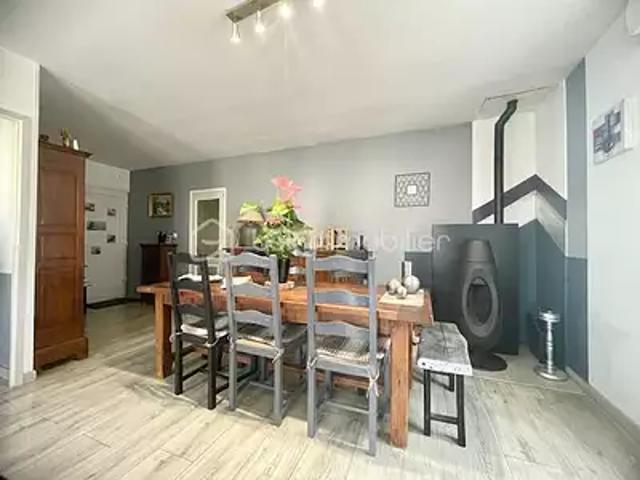 Maison vente à Nîmes, Le Cailar