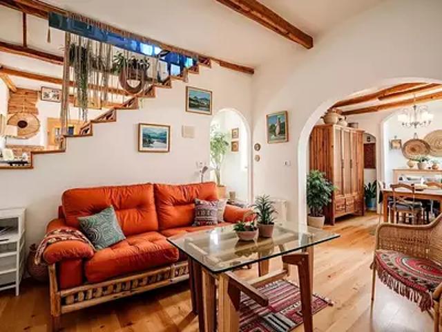 Maison vente à Nîmes, Le Cailar