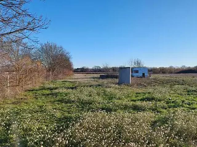 Terrain vente à Nîmes, Le Cailar