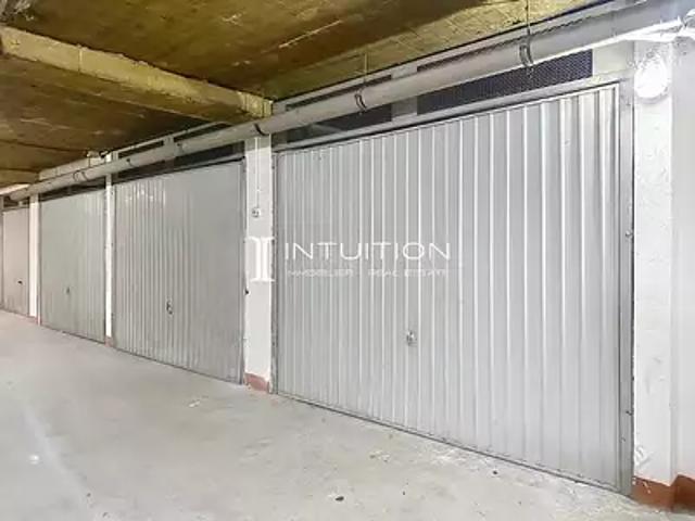 Garage vente à Les Paramideaux, Le Cannet