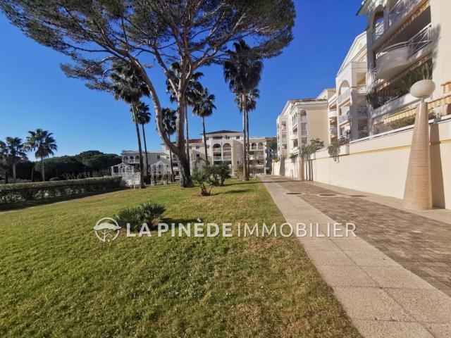 Studio location à Grasse, Le Cannet