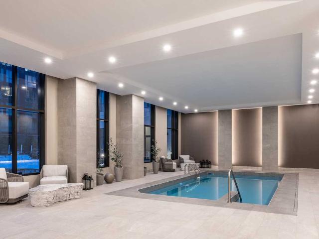 Apartment for rent in Mont-royal, Quebec