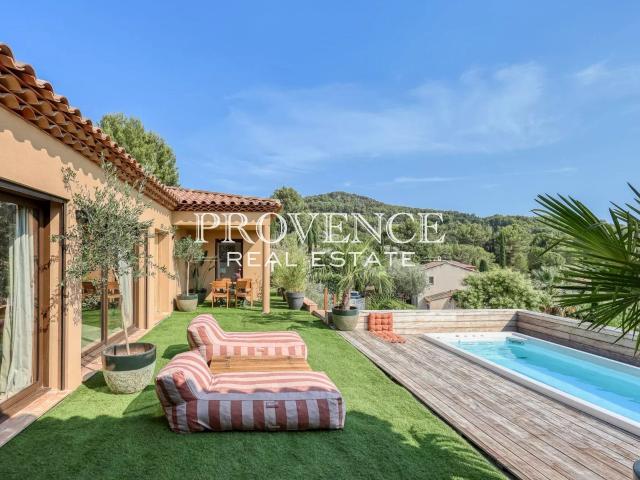 Maison vente à Arrondissement de Toulon, Le Castellet