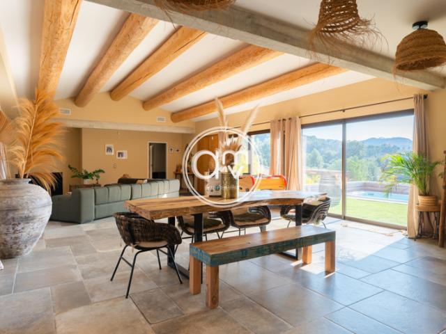 Maison vente à Arrondissement de Toulon, Le Castellet