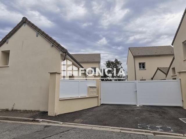 Maison vente à Melun, Pamfou