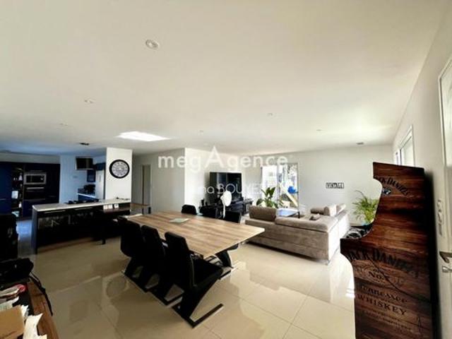 Villa vente à Zone d'Activités Actiparc, Mauges-sur-Loire