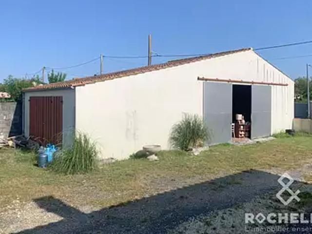 Garage vente à Rochefort, Le Château-d'oléron