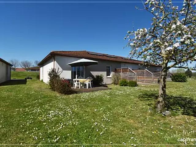 Appartement vente à Saint-Amand-Montrond, Le Châtelet
