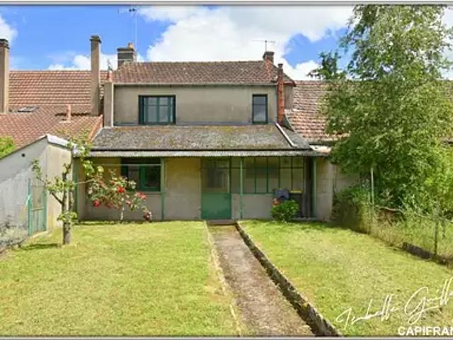Maison vente à Saint-Amand-Montrond, Le Châtelet