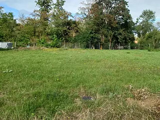 Terrain vente à Riom, Le Cheix