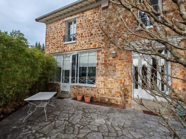 Maison vente à Versailles, Le Chesnay