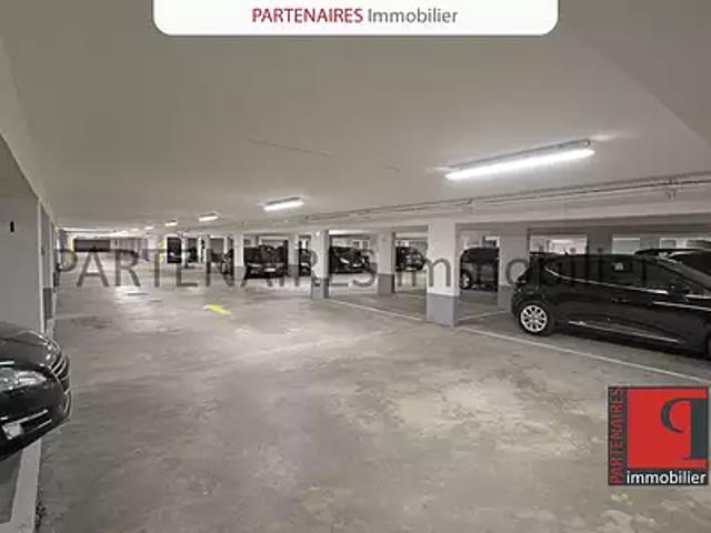 Garage vente à Versailles, Le Chesnay