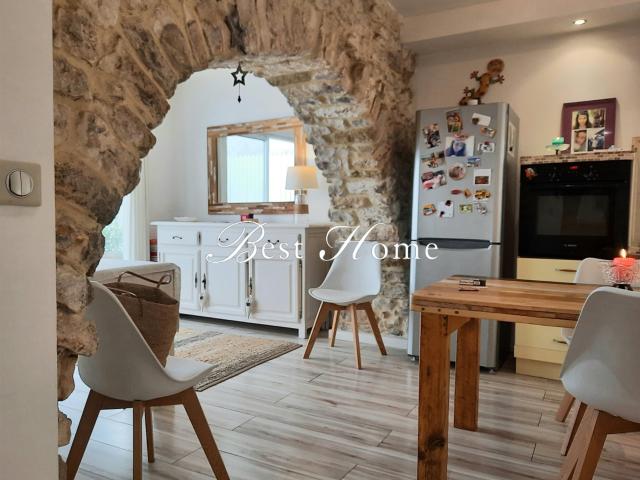 Maison vente à Nîmes, Saint-geniès-de-malgoirès