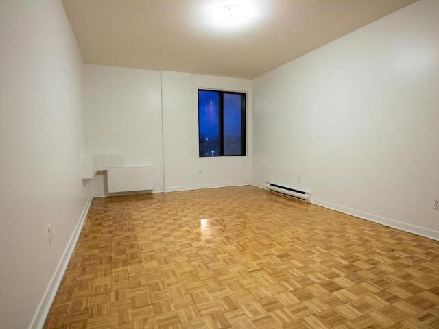 Apartment for rent in St. Leonard's, Quebec