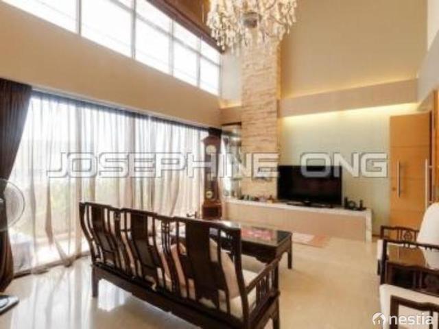 Apartment for sale in Macpherson