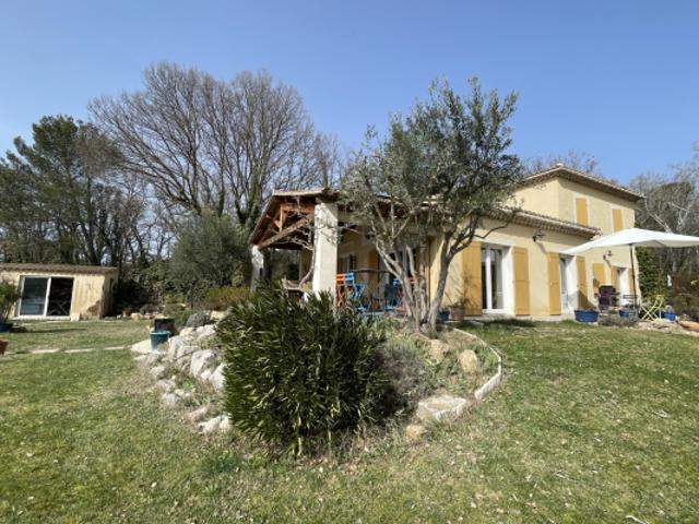 Maison vente à Carpentras, Crestet