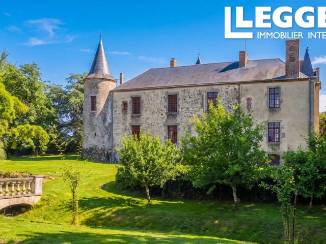 Château vente à Bressuire, Geay