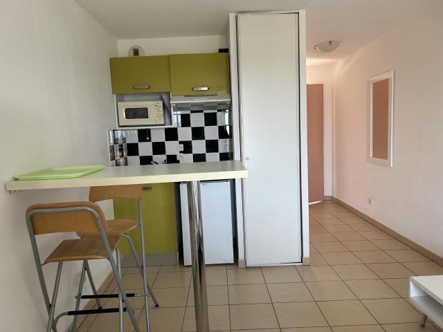 Appartement location à Arrondissement de Toulon, Signes