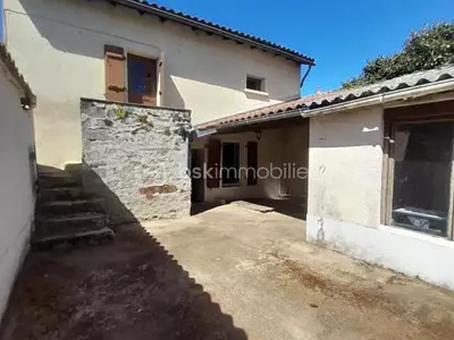 Maison vente à Bellac, Le Dorat
