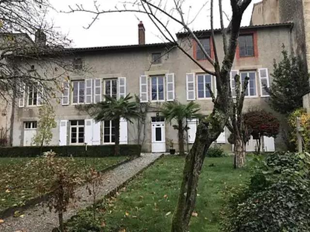 Maison vente à Bellac, Le Dorat