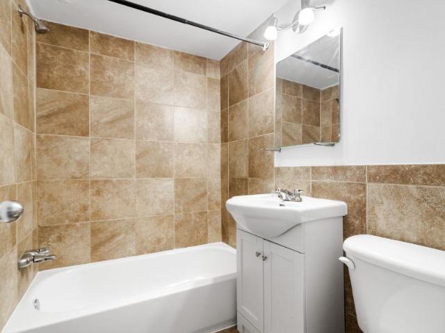 Apartment for rent in St. Leonard's, Quebec