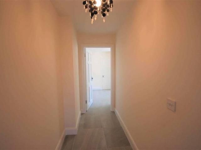 Studio to rent in Bluebell, North Tipperary