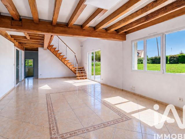 Maison vente à La Flèche, Le Grand-lucé
