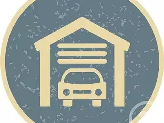 Garage vente à Nîmes, Le Grau-du-roi