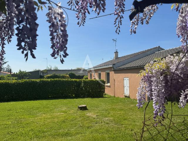 Maison vente à Fontenay-le-Comte, Le Gué-de-velluire
