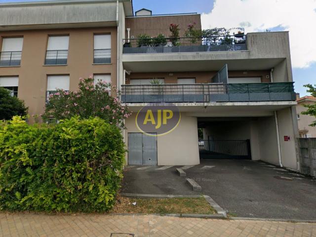 Garage vente à Bordeaux, Le Haillan