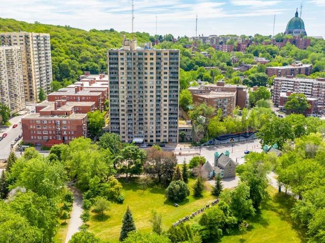 Apartment for rent in St. Leonard's, Quebec