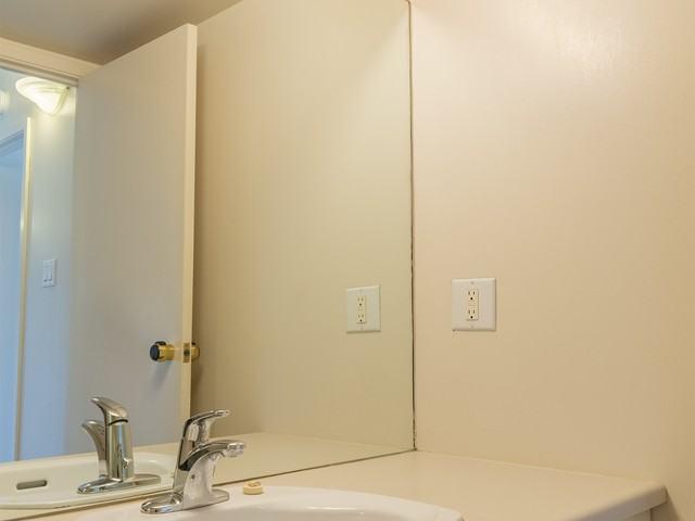 Apartment for rent in Wedgewood, Alberta