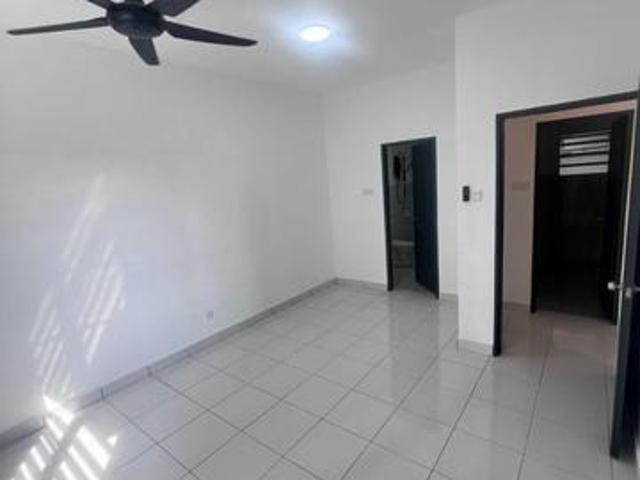 Apartment for sale in Langat, Selangor