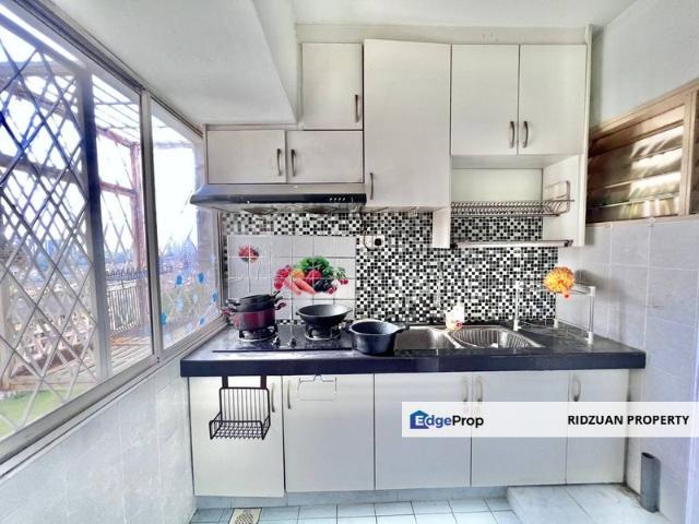 Condominium for sale in Langat, Selangor