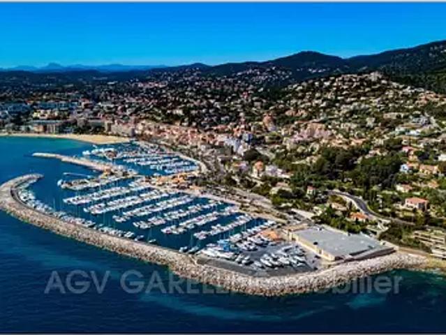 Appartement vente à Arrondissement de Toulon, Le Lavandou