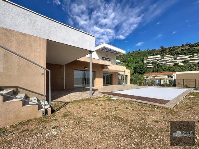 Maison vente à Arrondissement de Toulon, Le Lavandou