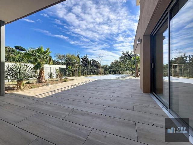 Maison vente à Arrondissement de Toulon, Le Lavandou