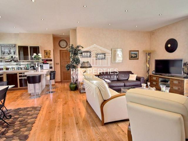Appartement vente à Arrondissement de Toulon, Le Lavandou