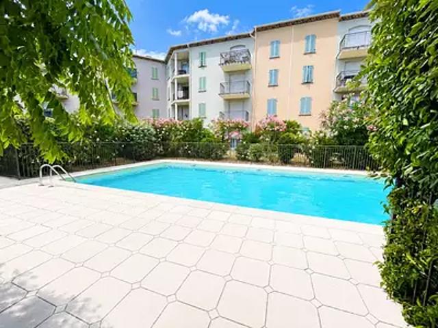 Appartement vente à Quartier la Retrache, Le Luc
