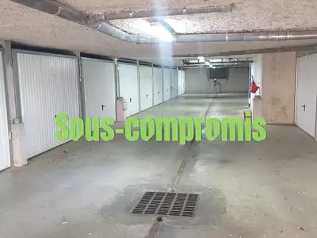 Garage vente à Quartier la Retrache, Le Luc