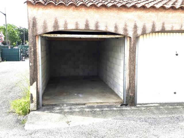 Garage vente à Brignoles, Le Luc