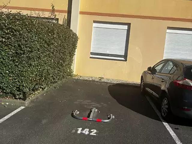 Garage vente à Saint-Nicolas - République, Le Mans