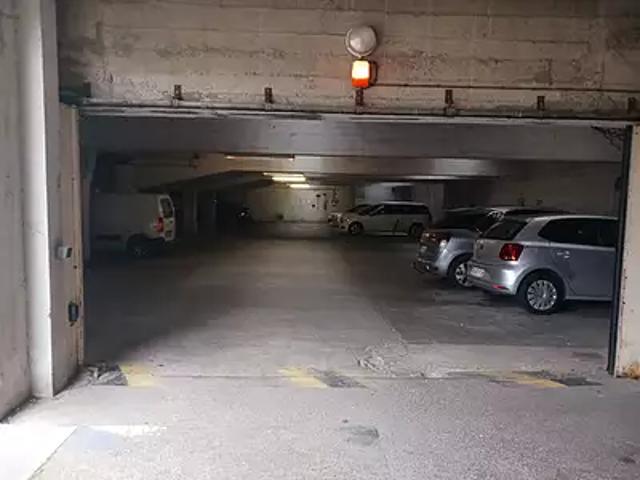 Garage location à Le Mans