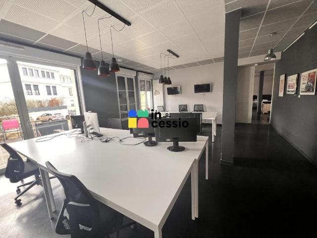 Bureau vente à Le Mans