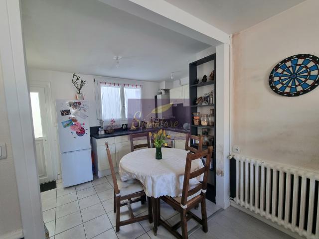 Maison vente à Miroir, Le Mans