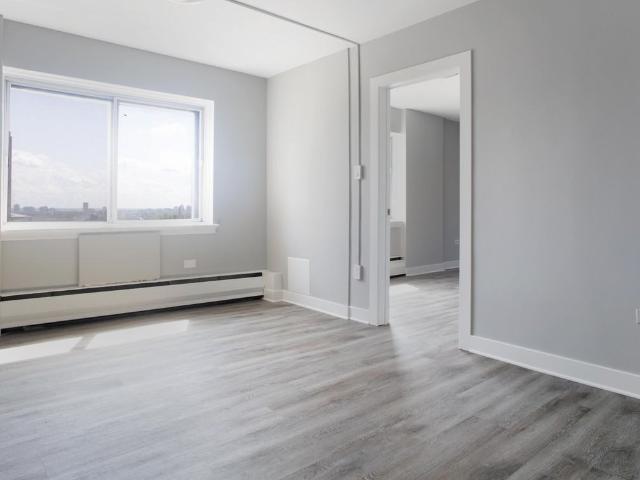 Apartment for rent in St. Leonard's, Quebec