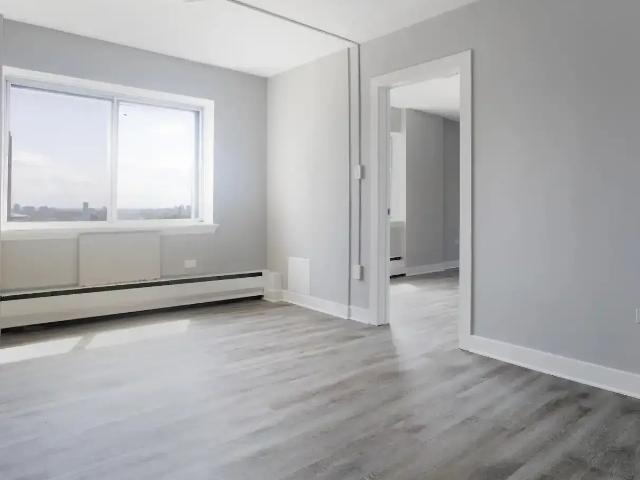 Apartment for rent in St. Leonard's, Quebec