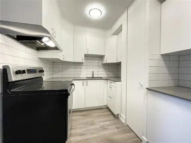 Apartment for rent in St. Leonard's, Quebec
